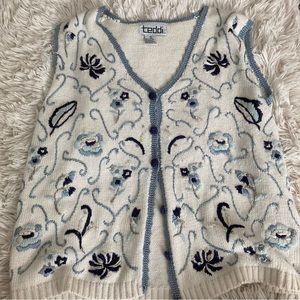 Embroidered button sweater vest